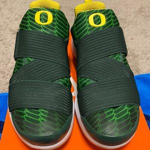 Oregon Nike Air Zoom
